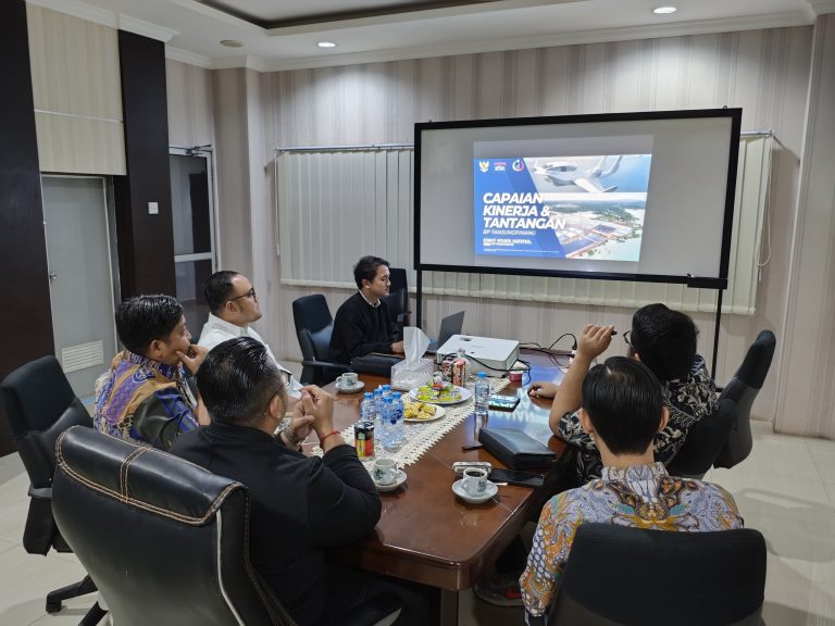 BP Tanjungpinang Sambut Kunjungan Kerja PT BGR INDONESIA Logistik ke FTZ Dompak