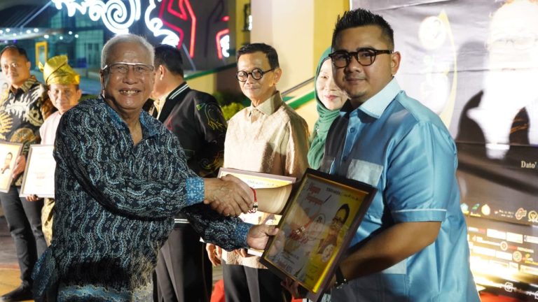 Kepala BP Tanjungpinang Hadiri Acara Penganugerahan Pemenang RKD Awards 2025 di Kota Tanjungpinang