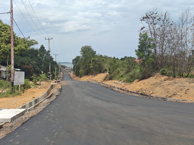 Monitoring Progres Pekerjaan Infrastuktur Di Dompak dan Senggarang